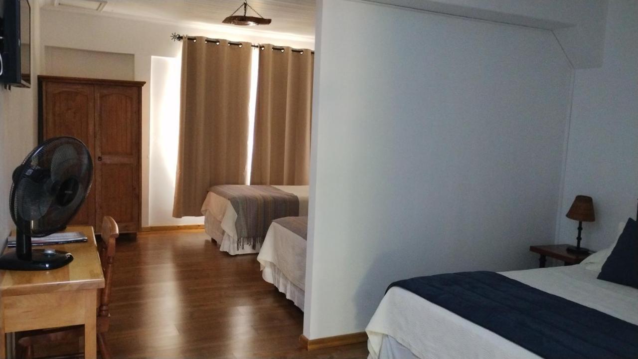 Hostal Petit Verdot Santa Cruz Phòng bức ảnh